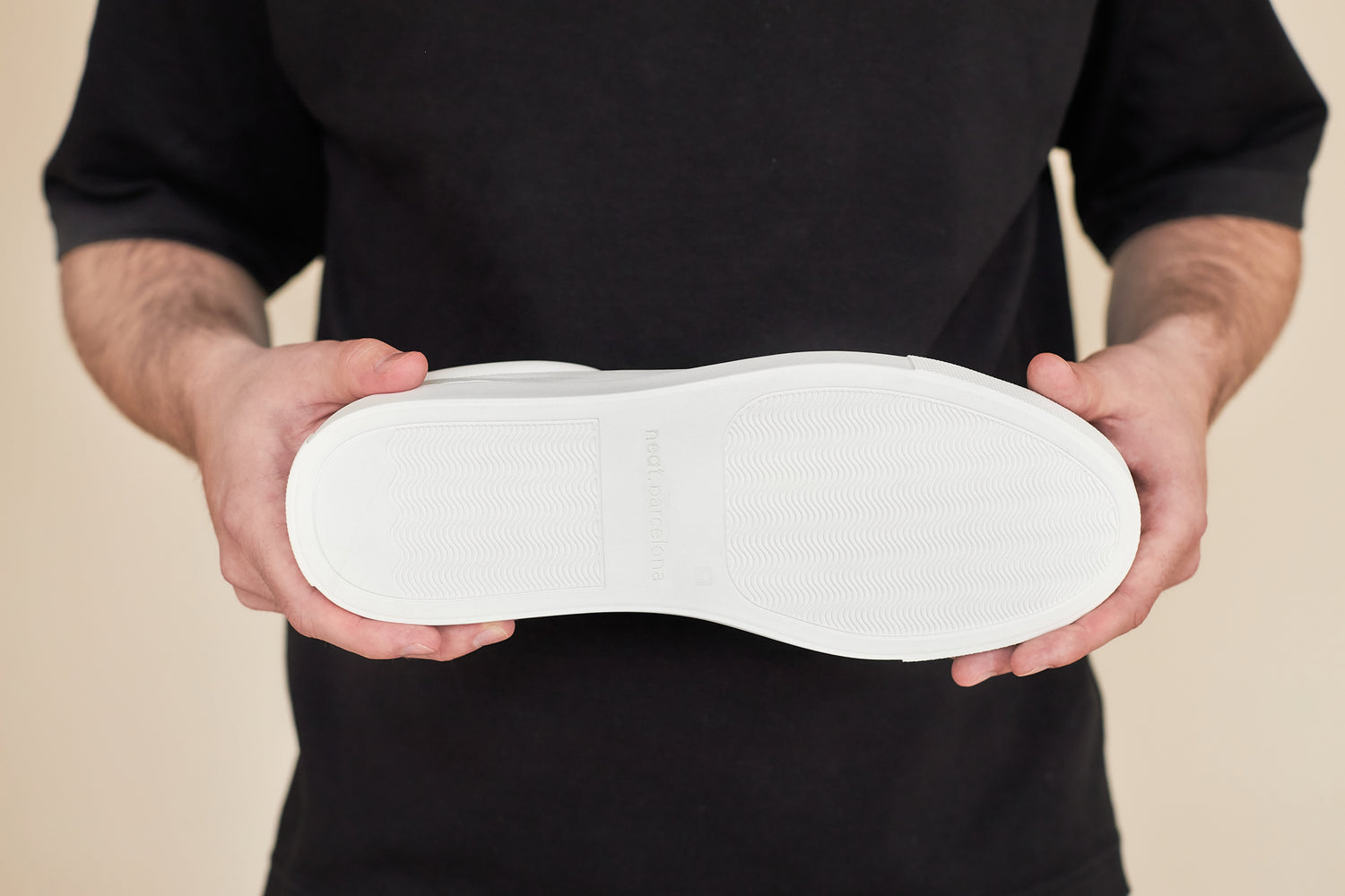 How to Keep Your White Sneakers Spotless: 6 Essential Cleaning Tips